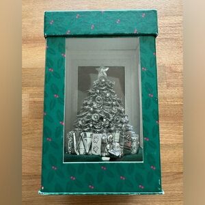 REED & BARTON Silver Plated Rortating Musical Christmas Tree